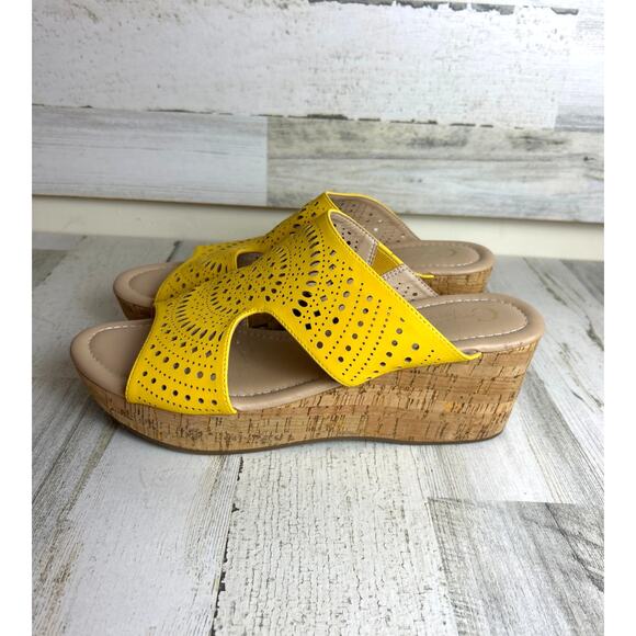 Cato Women's 11 Comfort Goldenrod Cork Wedge Slip-On Laser Cut Summer Sandals - Picture 6 of 9